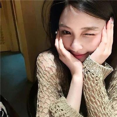 女孩不微笑